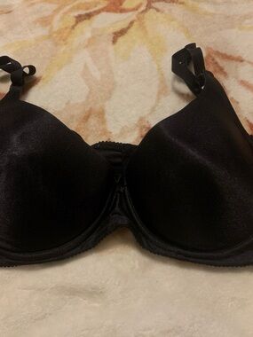 Everyday Smooth Black T-Shirt Bra